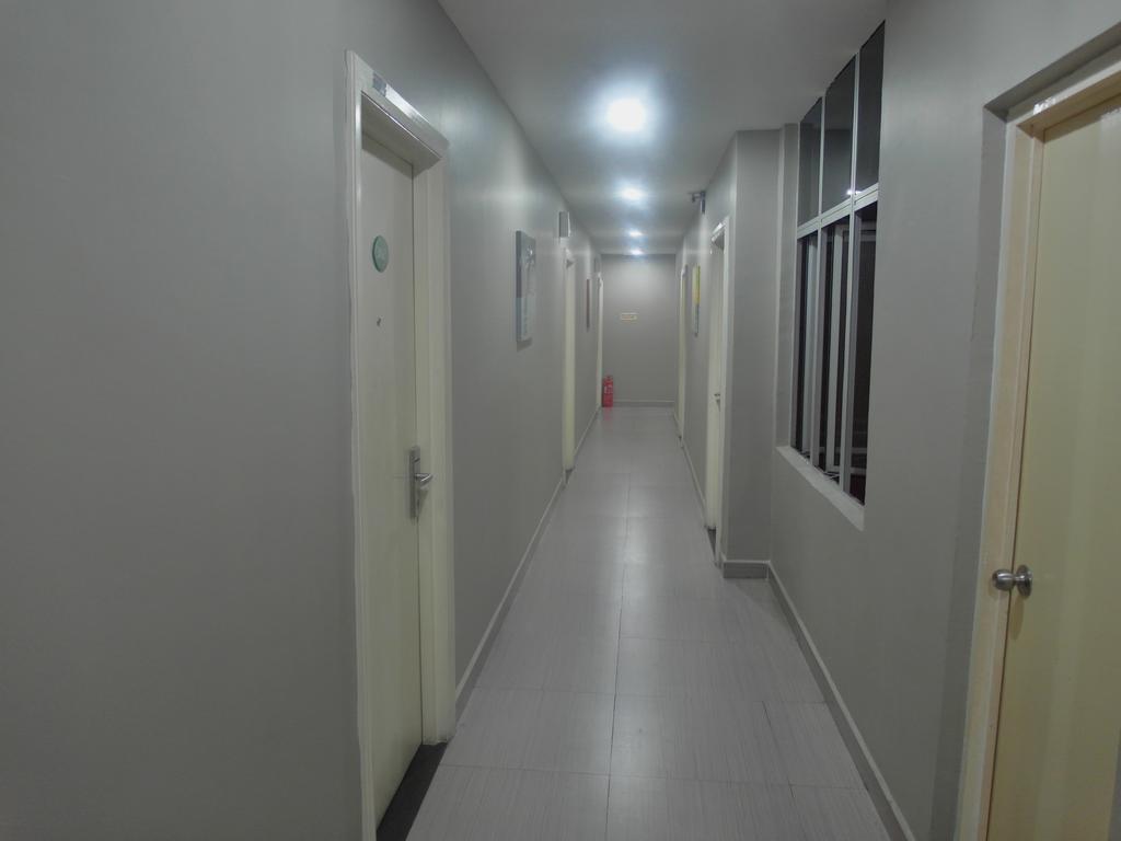 Lbs Hotel Черас Екстериор снимка